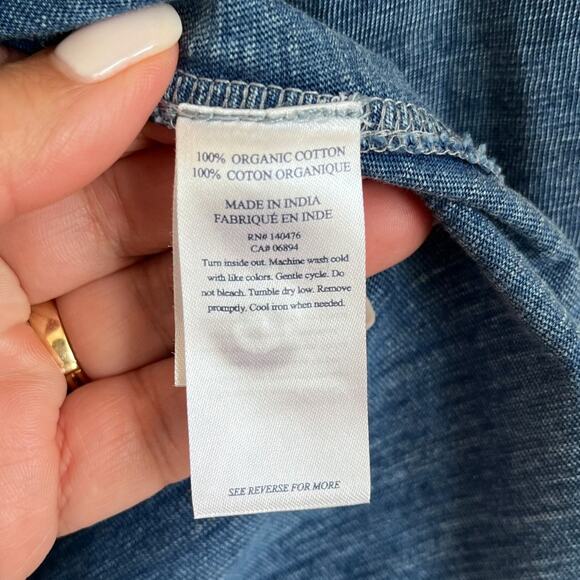 Faherty Sun Washed Knit Women Shirt Small Blue Organic Cotton Button Sustainable - Picture 8 of 10